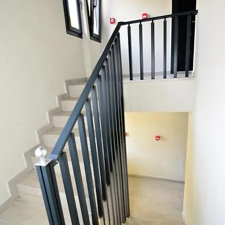 7 Continent Icmeler Apartament
