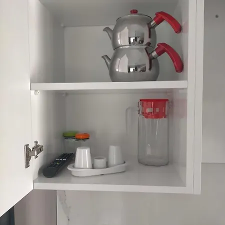 7 Continent Icmeler Apartament